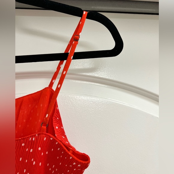 NWOT Lush Pleated Polka Dot Cami - Picture 5 of 6